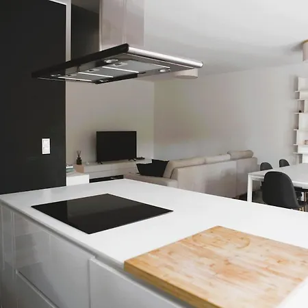 Apartment Modern Stylish 2br